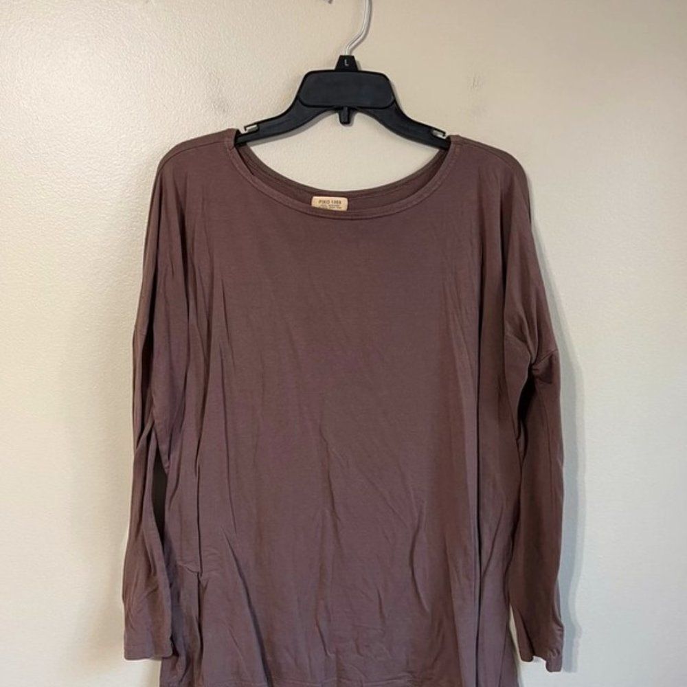 Piko brown long sleeve top